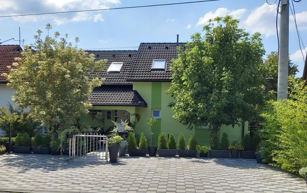 Studio Apartman Grizzly Slunj Exterior foto